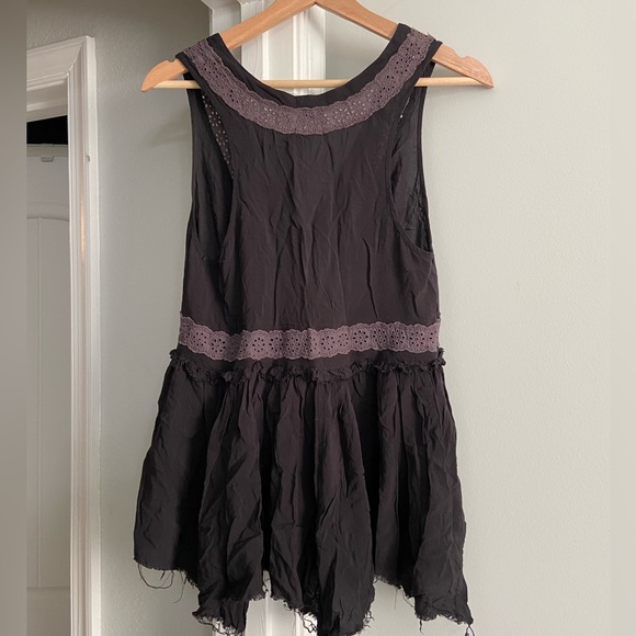 FP embroidered flowy top - Picture 2 of 4